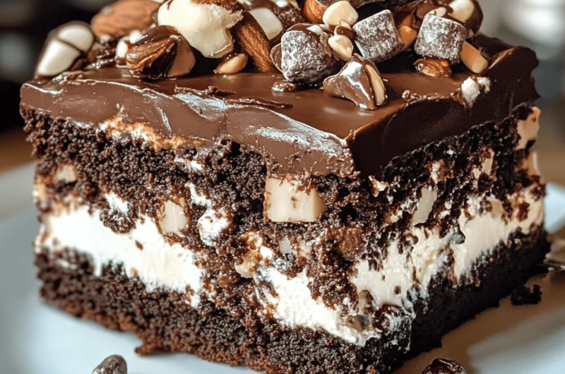 Homemade Irresistible Rocky Road Brownie Cake: Simple, Rich, and Indulgent