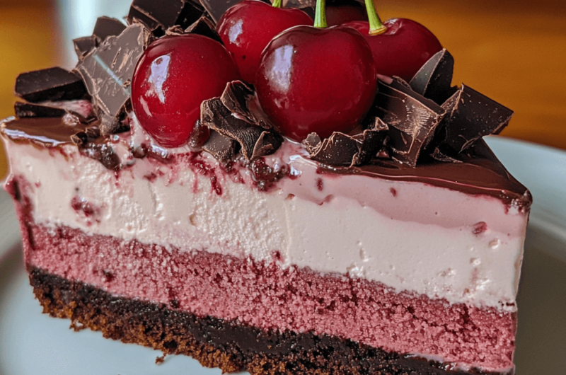 How to Make an Elegant Cherry Chocolate Ice Cream Cake at Home